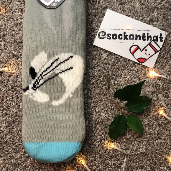 NWT Sherpa Warner Brothers WB Bugs Bunny House Slippers Fun Looney Tunes Comfy - Picture 3 of 8